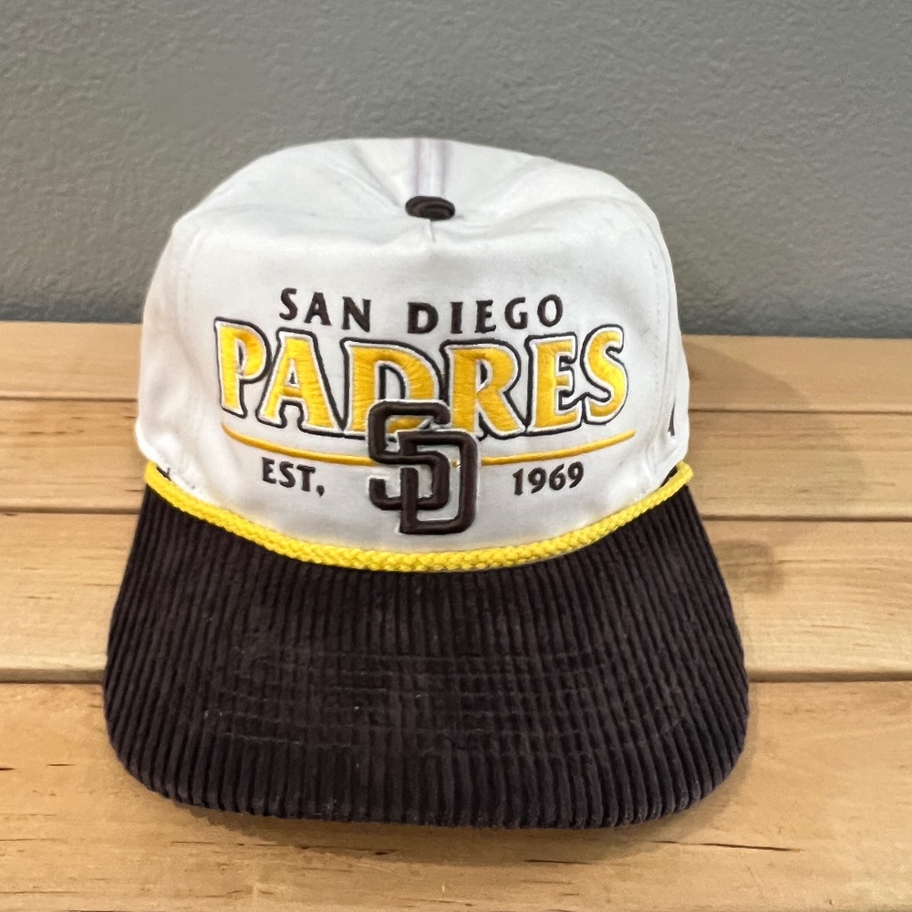 San Diego Padres MLB '47 Brand Yellow Script Hitch Rope Adjustable Snapback Hat.